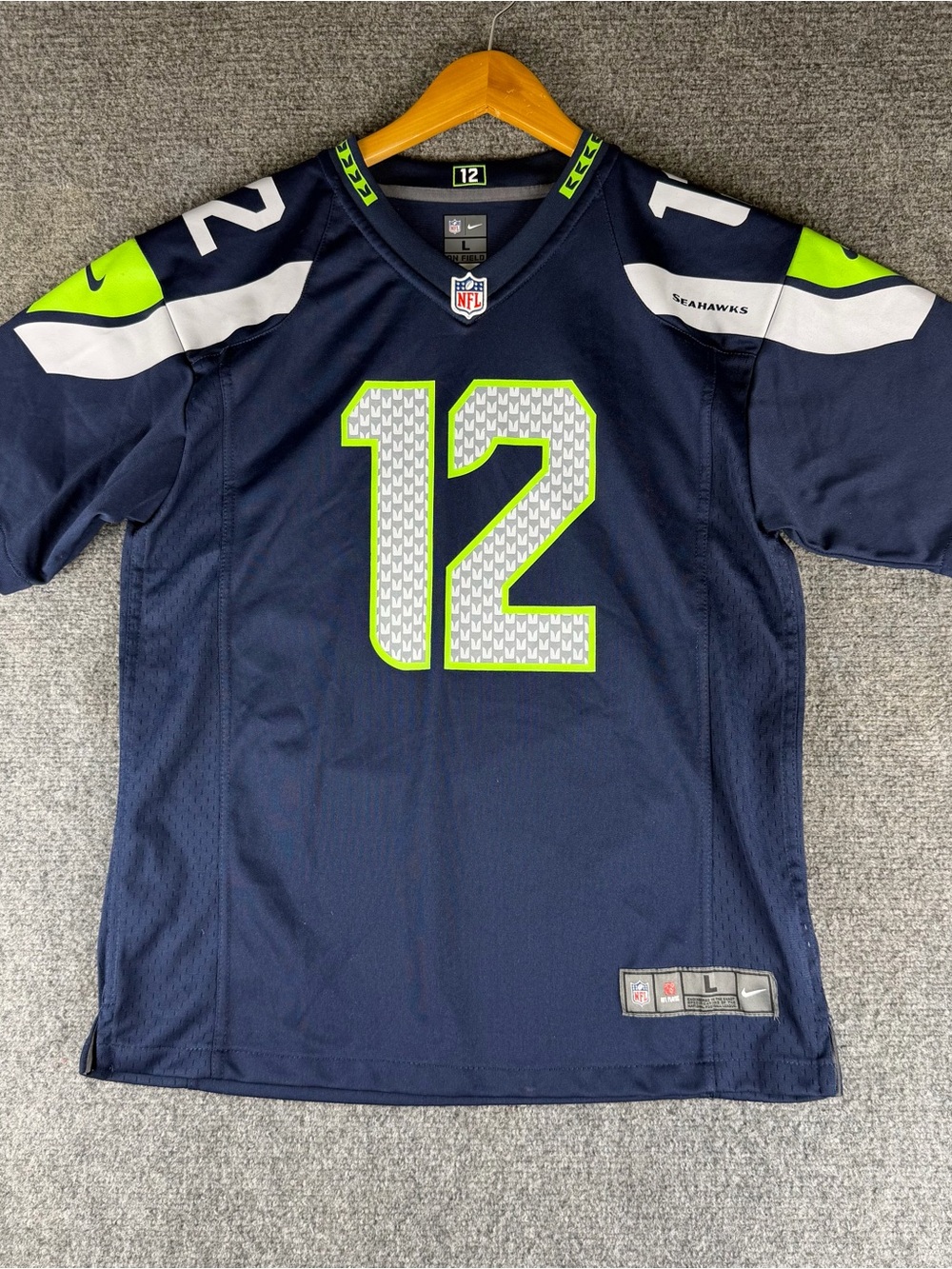 Nike Seattle Seahawks Jersey Womens Large Blue Fan 12 NFL Football Home Kit - Picture 2 of 8